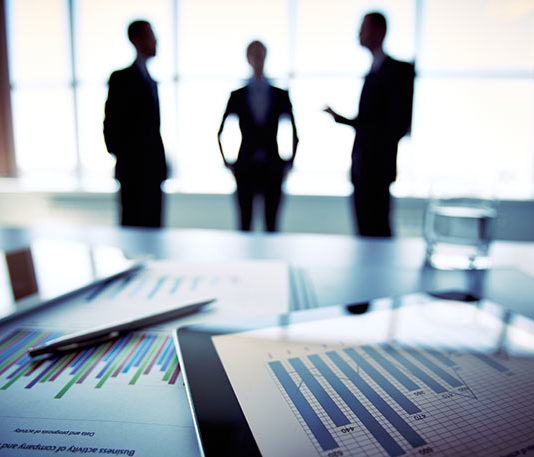 Własna firma czy etat?