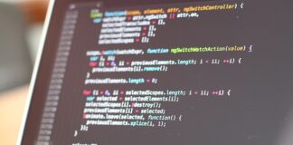 Na jakich poziomach przebiega proces komunikowania się?