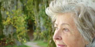 Jak oszczędzać na emeryturę po 50?