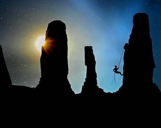 Jakie są zasady bezpiecznej pracy przy komputerze? Jakie są zasady bezpiecznej pracy przy komputerze?