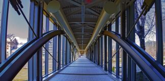 Jaki okres wypowiedzenia w związku z przejściem na emeryturę?