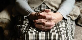 Do kogo należą złoża w Polsce?