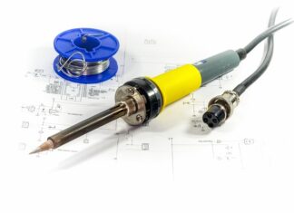 Gdzie pracuje Elektrotechnik? Gdzie pracuje Elektrotechnik?