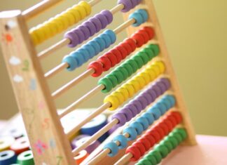 Czy matematyka na studiach ekonomicznych jest trudna?